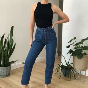 Vintage 80s 90s dark wash high waist mom jeans
